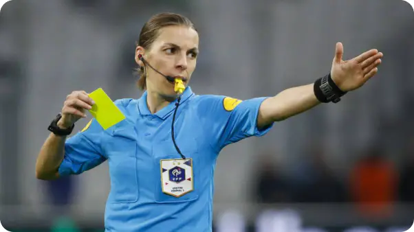 Stéphanie Frappart arbitre